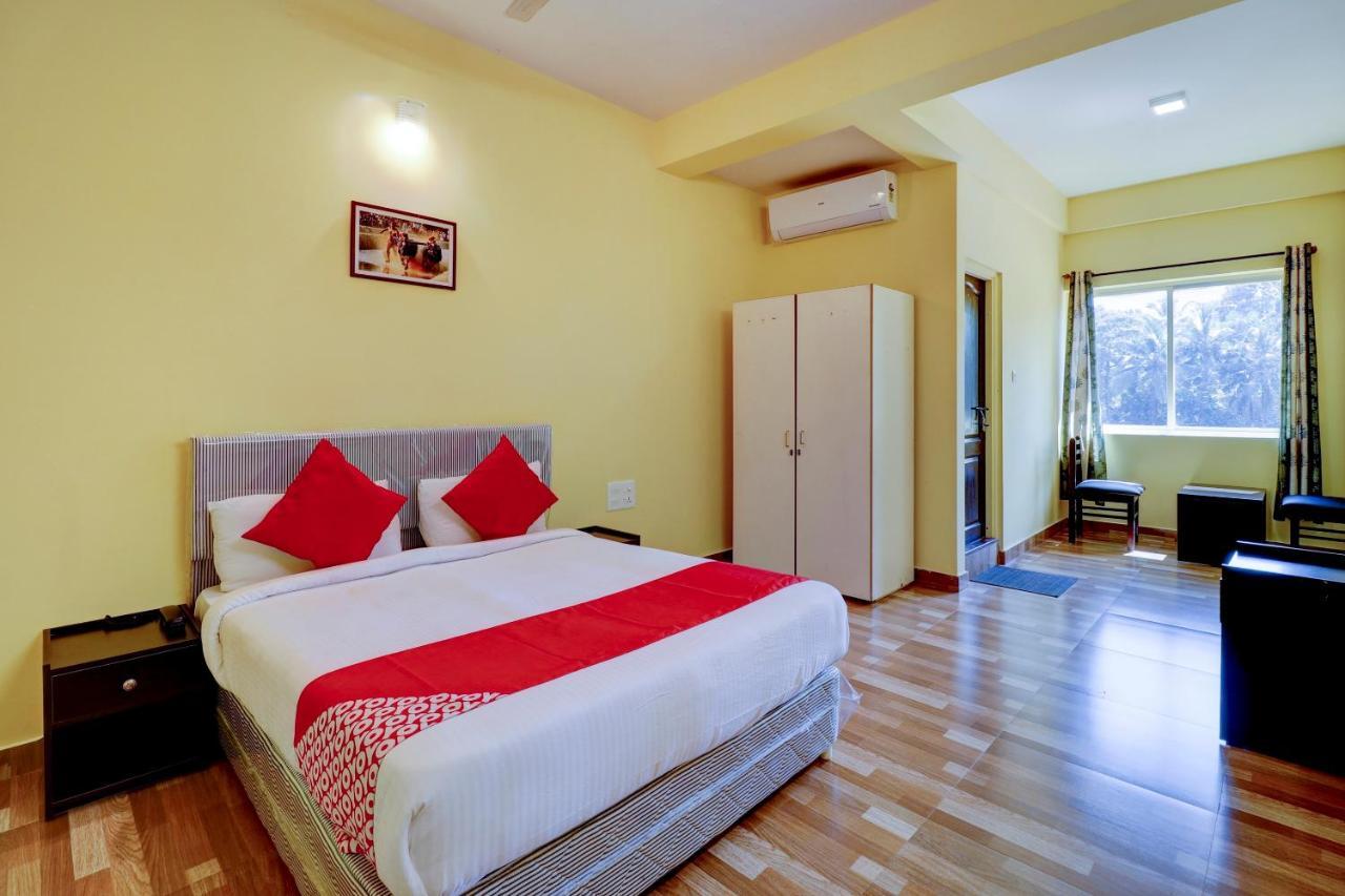 Gaurika Residency Boarding & Lodging - Padubidri Hotel Ngoại thất bức ảnh