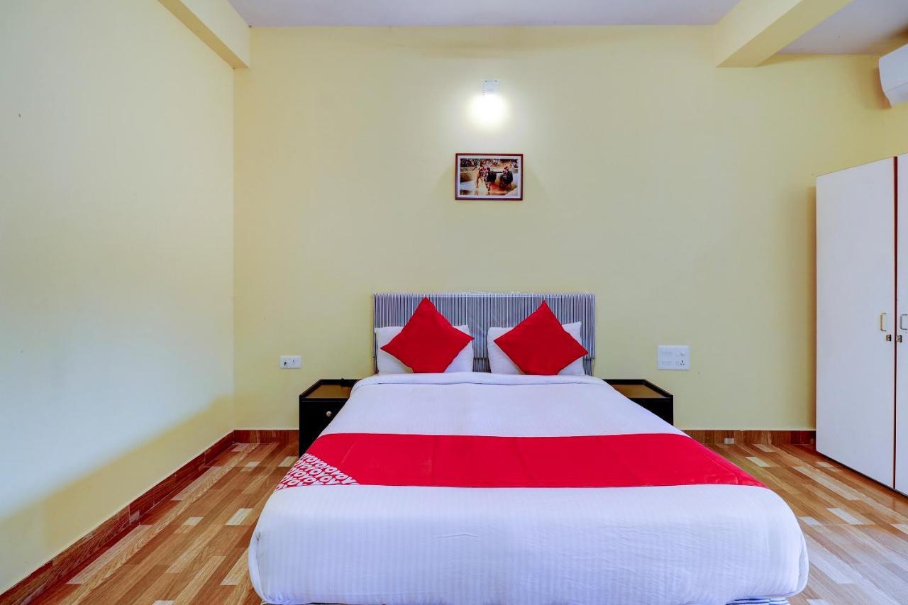 Gaurika Residency Boarding & Lodging - Padubidri Hotel Ngoại thất bức ảnh