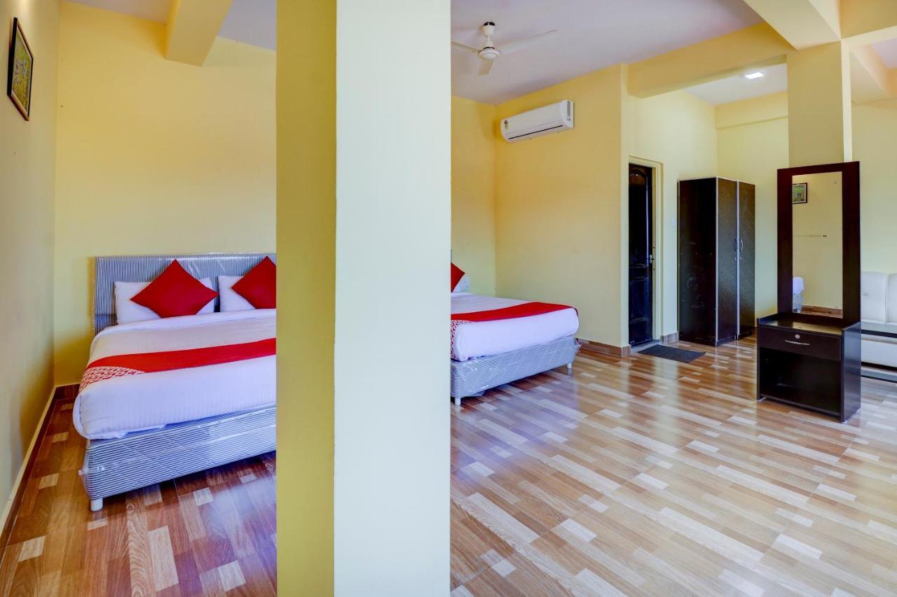 Gaurika Residency Boarding & Lodging - Padubidri Hotel Ngoại thất bức ảnh