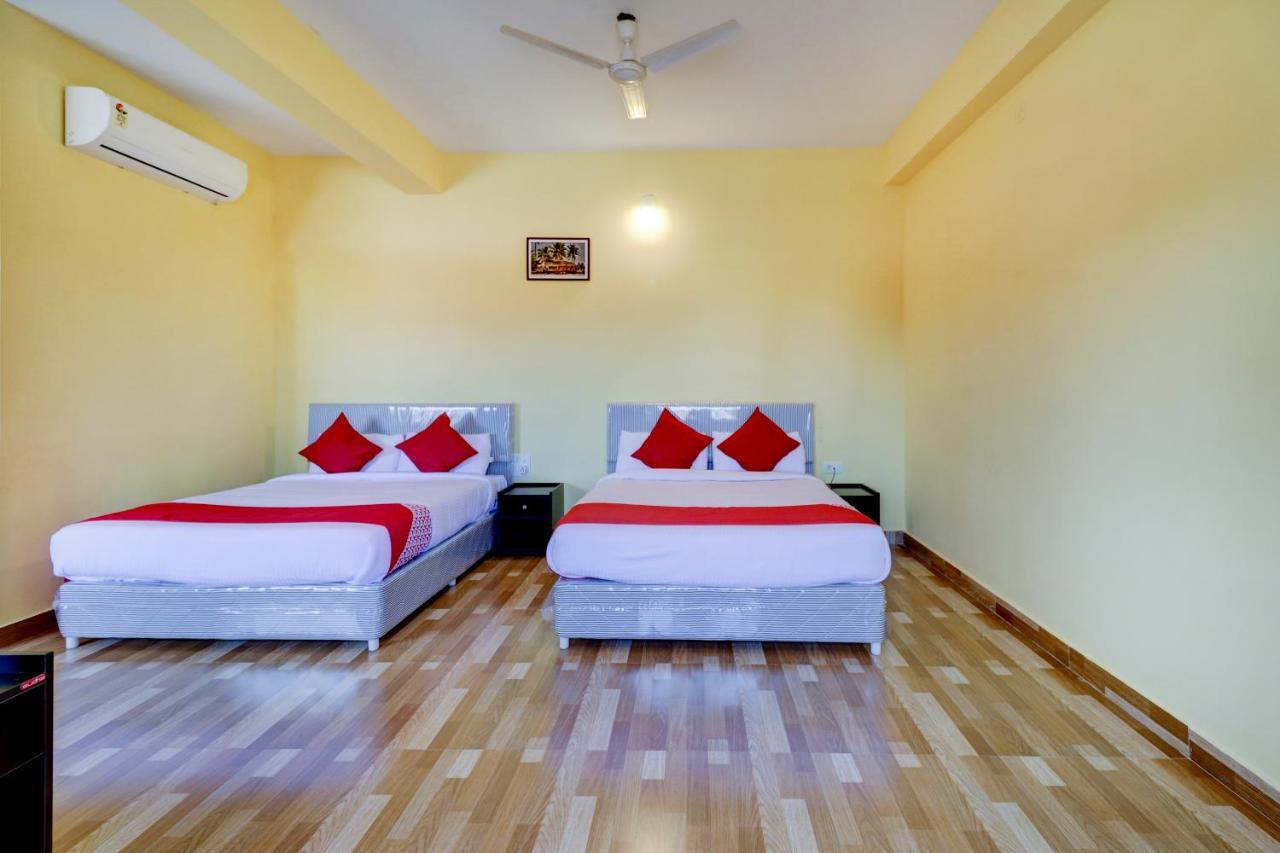 Gaurika Residency Boarding & Lodging - Padubidri Hotel Ngoại thất bức ảnh