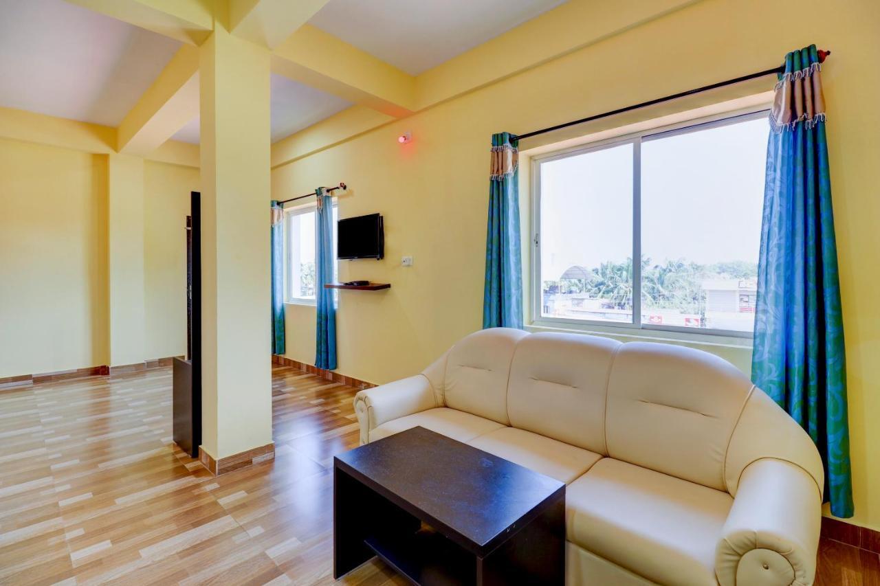 Gaurika Residency Boarding & Lodging - Padubidri Hotel Ngoại thất bức ảnh